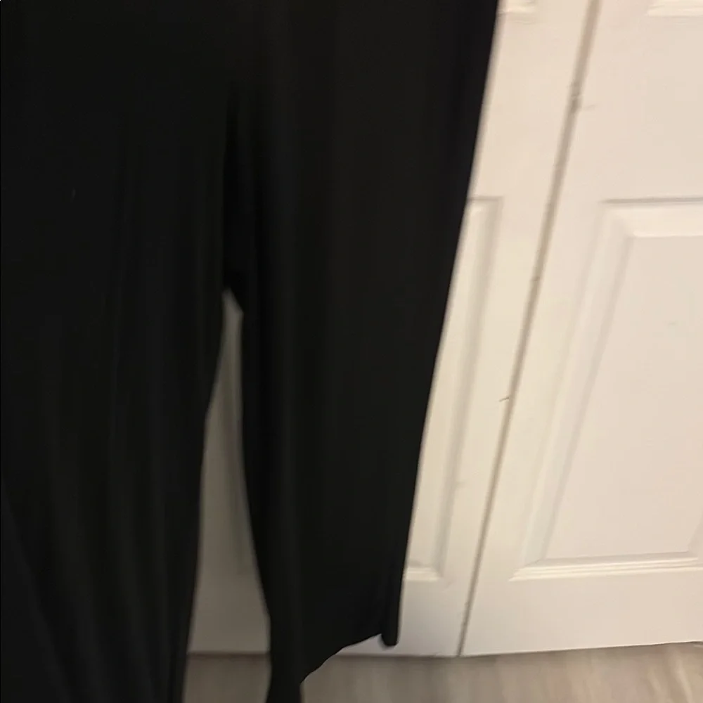 Elegant Black Evening Romper - Picture 3 of 3
